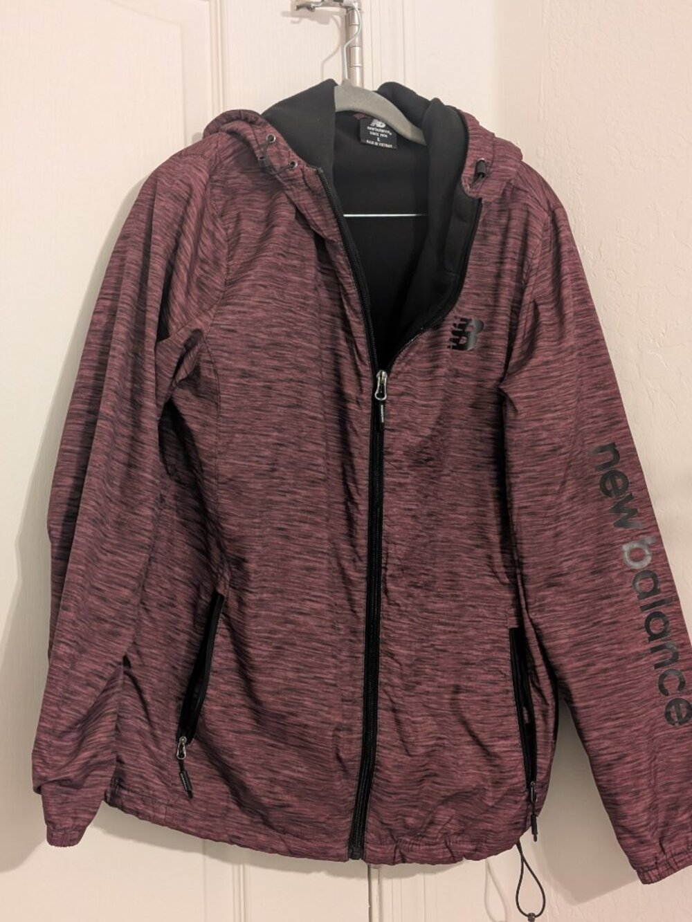 New Balance Winter Jacket - Picture 2 of 6